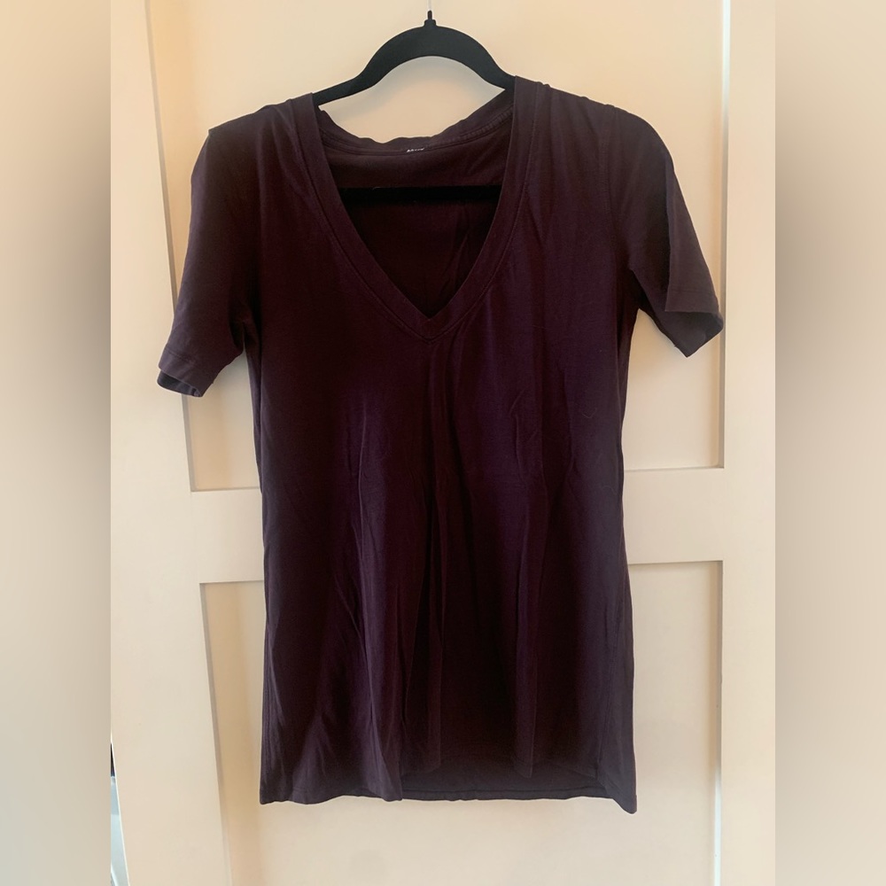Lululemon love tee 4 maroon